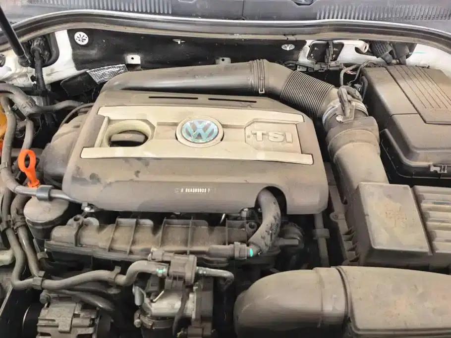 FAW-Volkswagen CC 2015 1.8TSI Luxury Edition — миниатюра 10