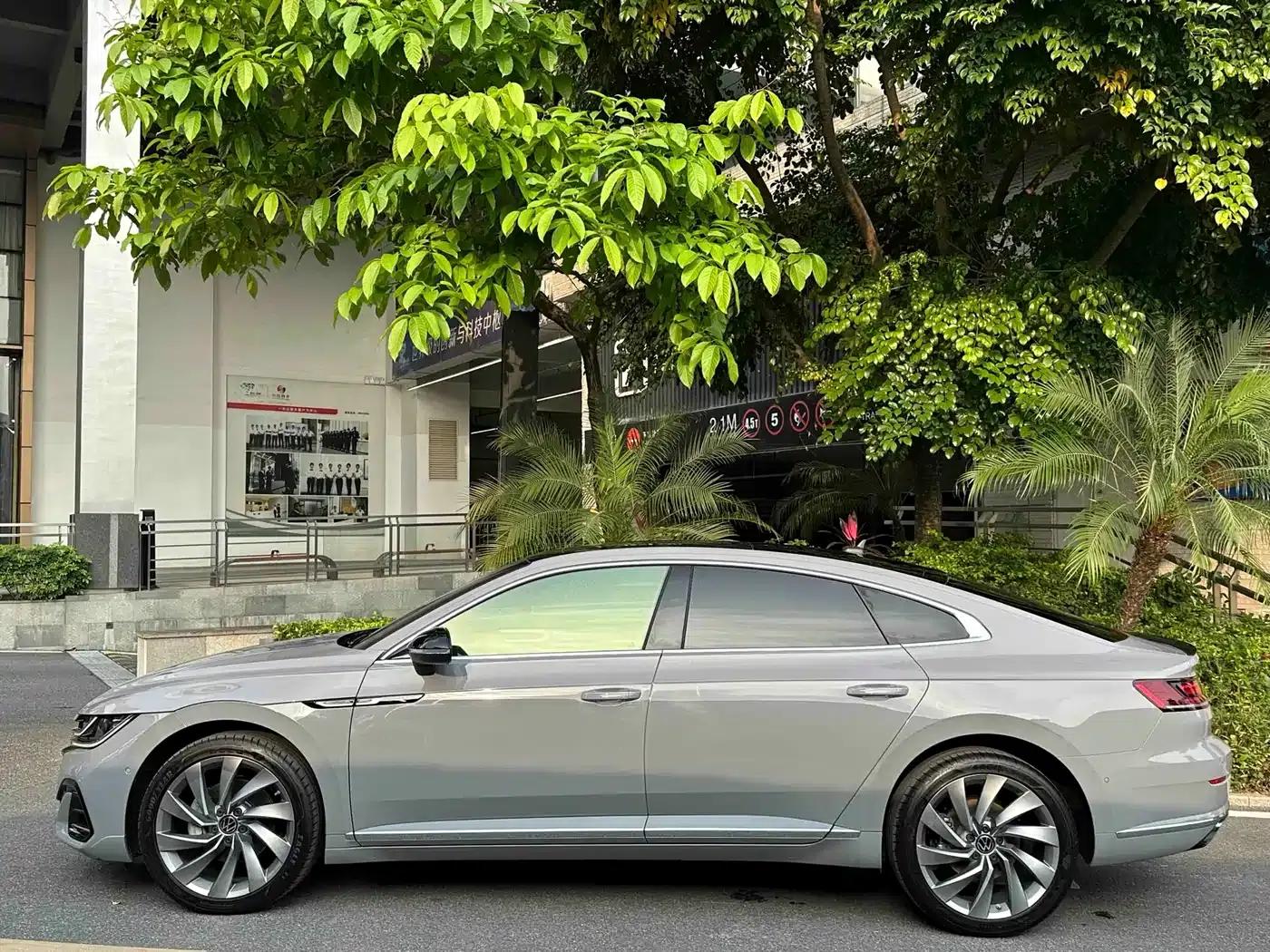 FAW-Volkswagen CC 2021 380TSI Striking Edition — миниатюра 11