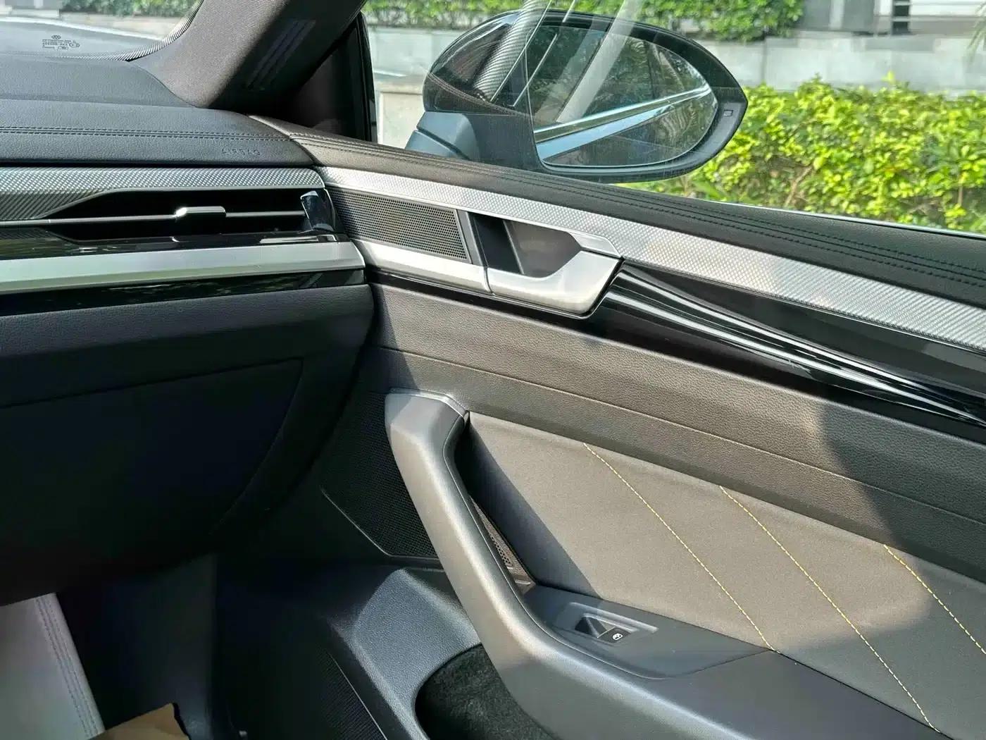 FAW-Volkswagen CC 2021 380TSI Striking Edition — миниатюра 19