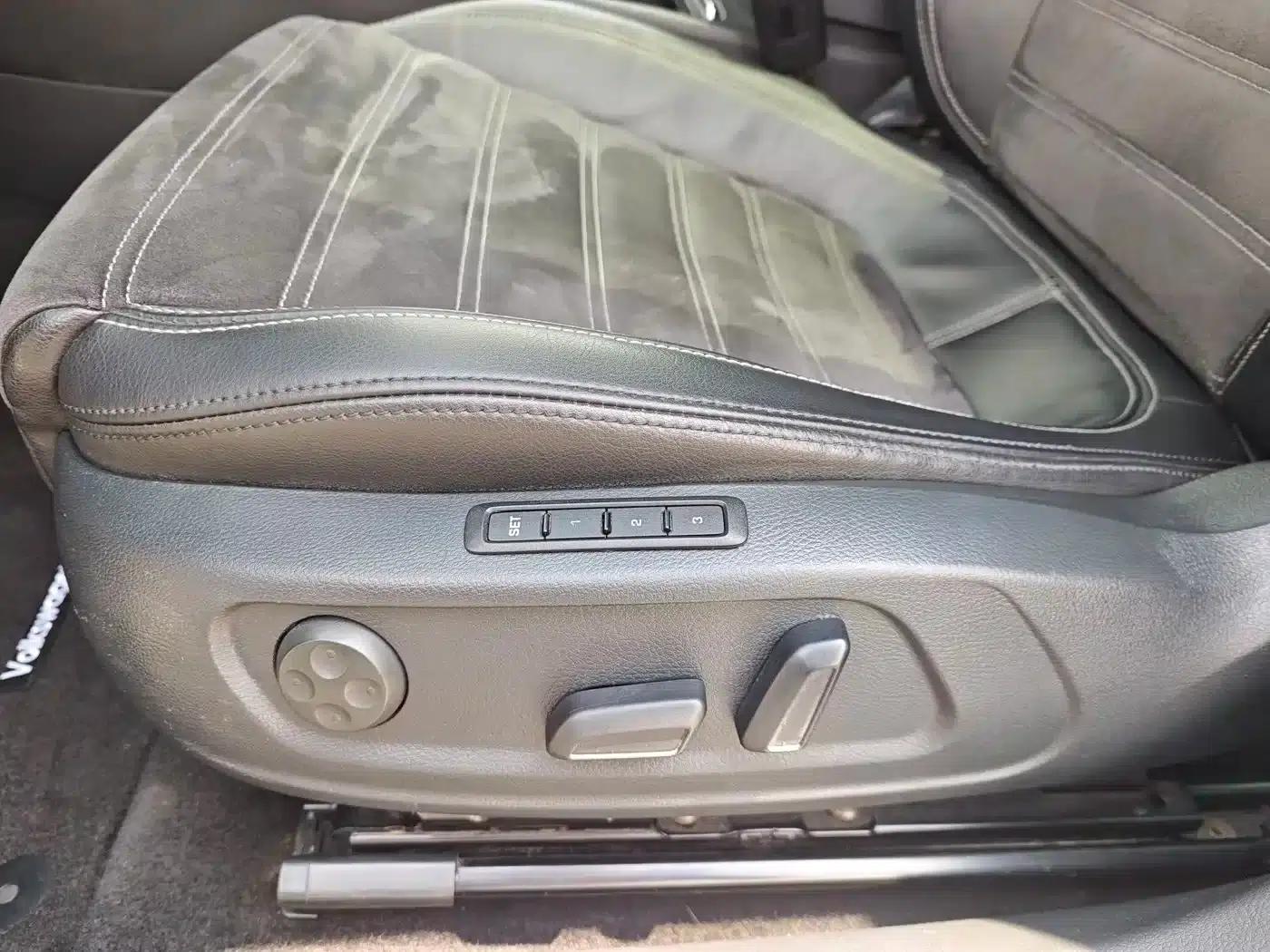 FAW-Volkswagen CC 2013 2.0TSI Luxury Edition — миниатюра 11