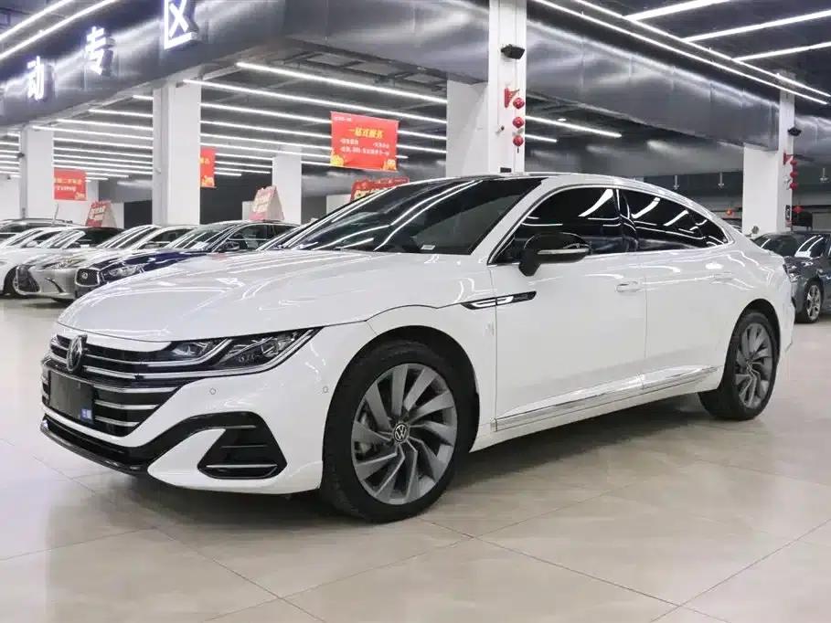 FAW-Volkswagen CC 2024 380TSI Striking Popular Edition — миниатюра 1