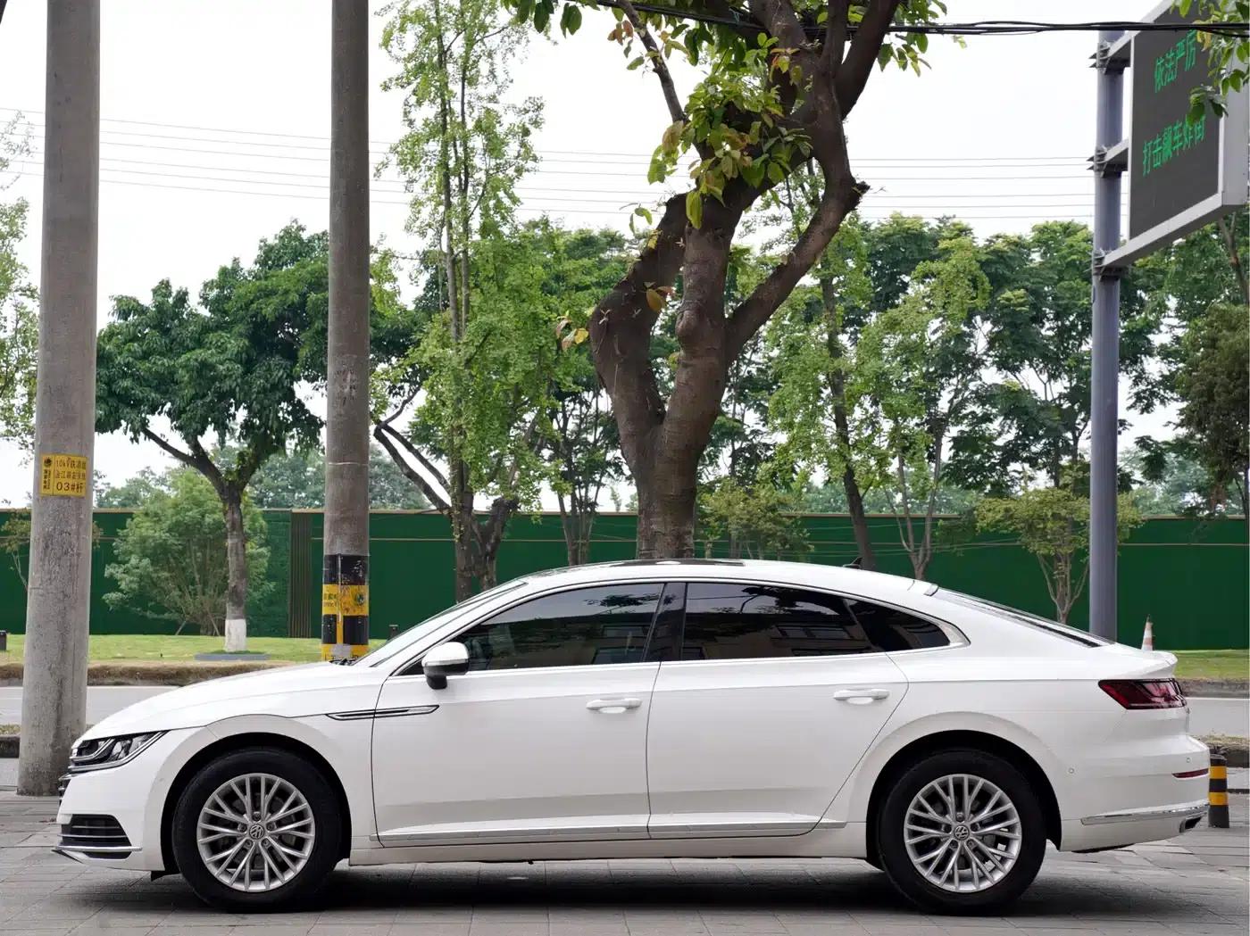 FAW-Volkswagen CC 2019 330TSI Charm Edition (National V Emission Standard) — миниатюра 4