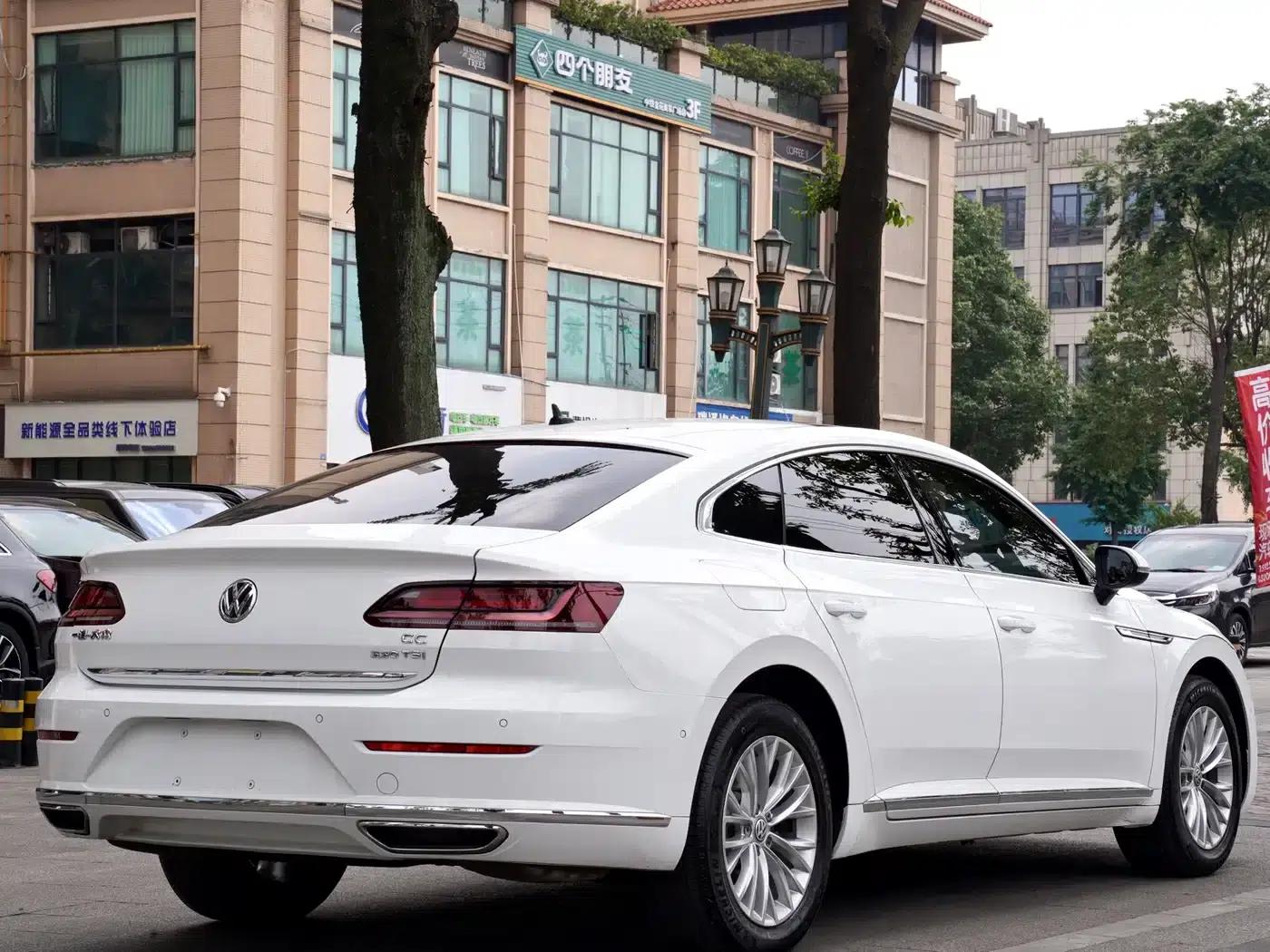 FAW-Volkswagen CC 2019 330TSI Charm Edition (National V Emission Standard) — миниатюра 8
