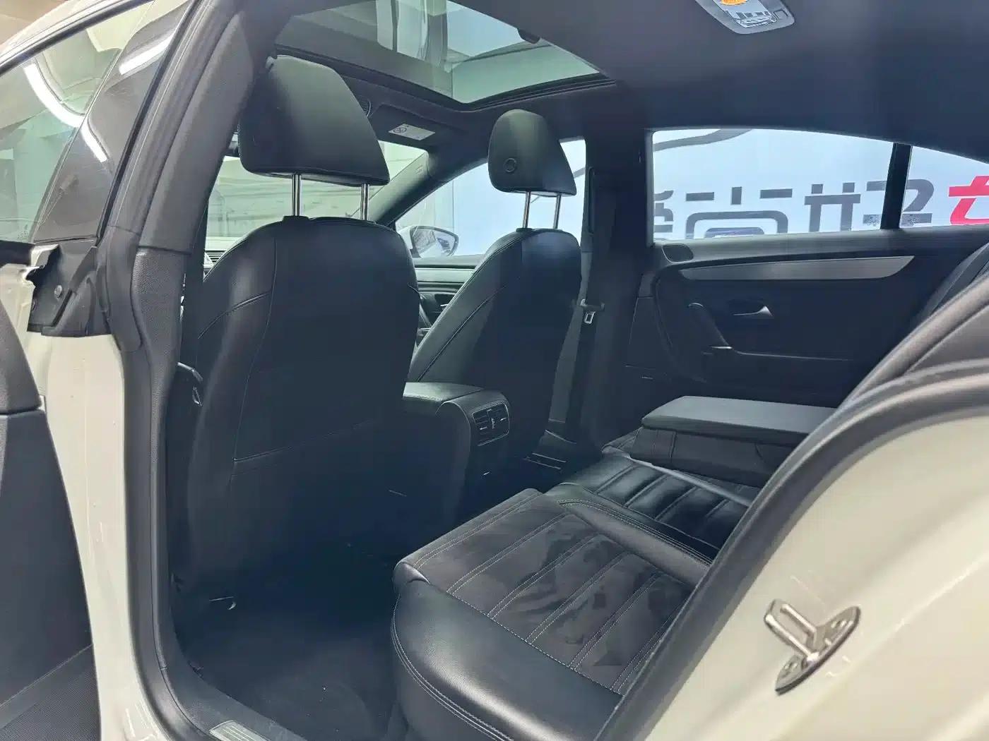 FAW-Volkswagen CC 2018 1.8TSI Premium Edition — миниатюра 11