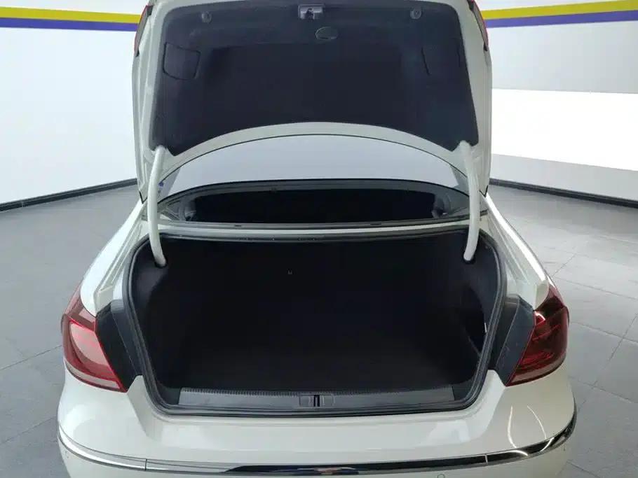 FAW-Volkswagen CC 2018 1.8TSI Luxury Edition — миниатюра 4