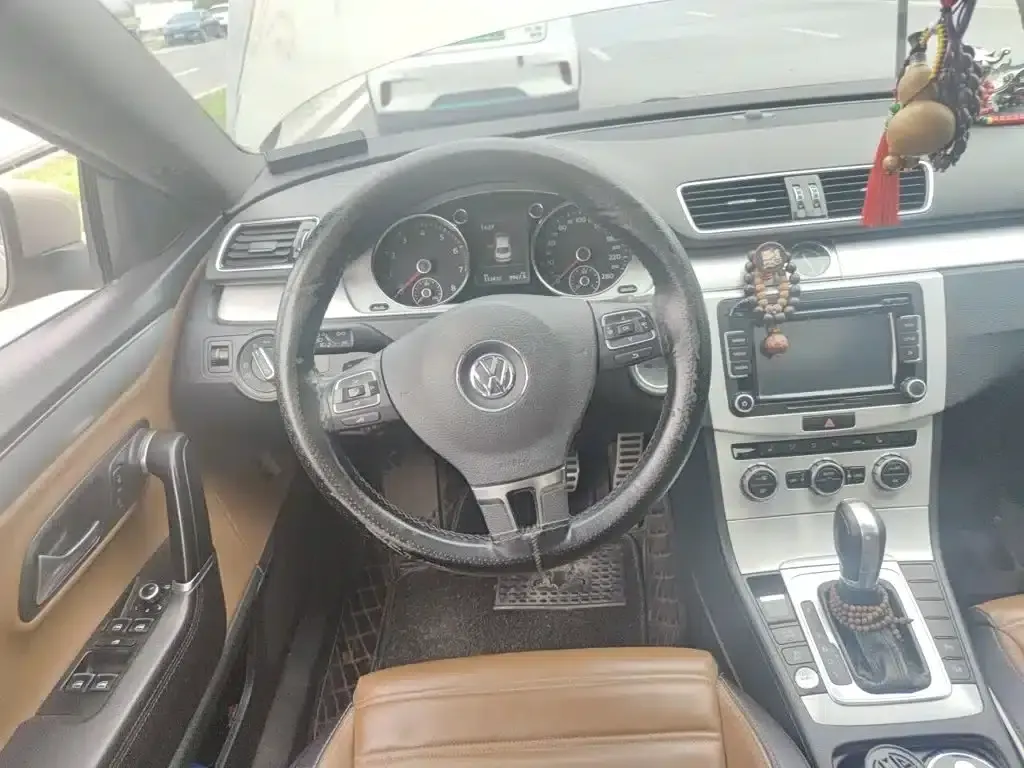 FAW-Volkswagen CC 2016 1.8TSI Luxury Edition — миниатюра 3