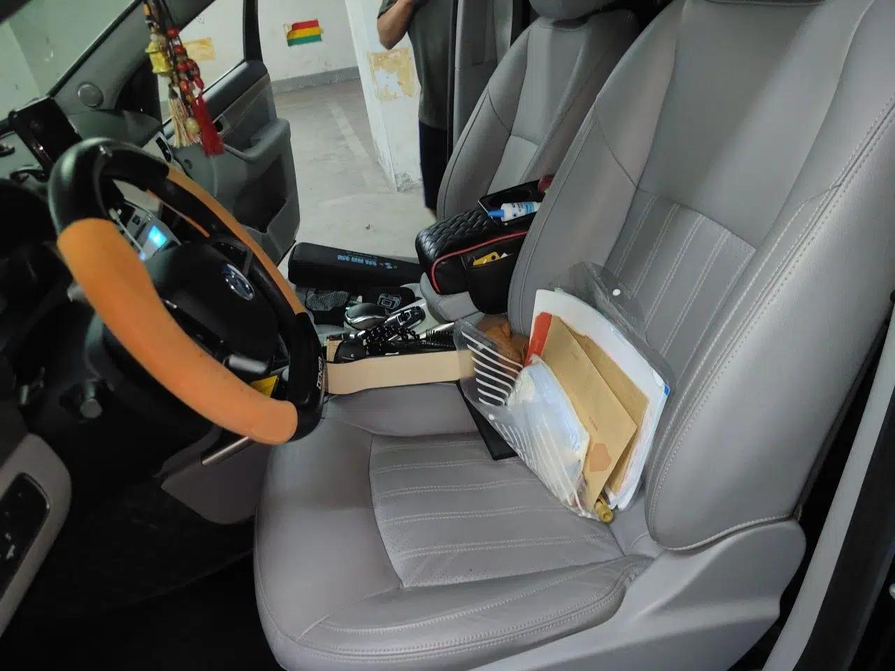 Denza Denza 450, no sunroof, 5 seats — миниатюра 15