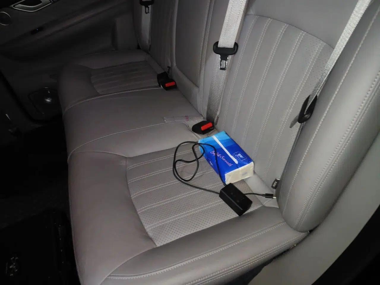 Denza Denza 450, no sunroof, 5 seats — миниатюра 17
