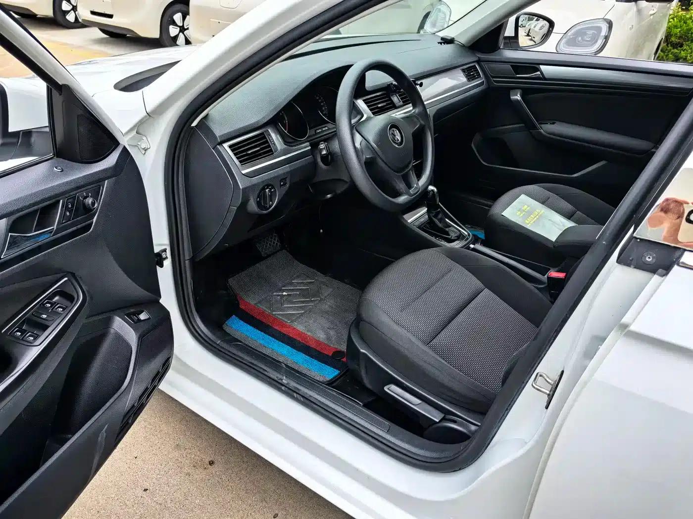 2021 Volkswagen Bora 1.5L Automatic Fashion Smart Edition — миниатюра 7