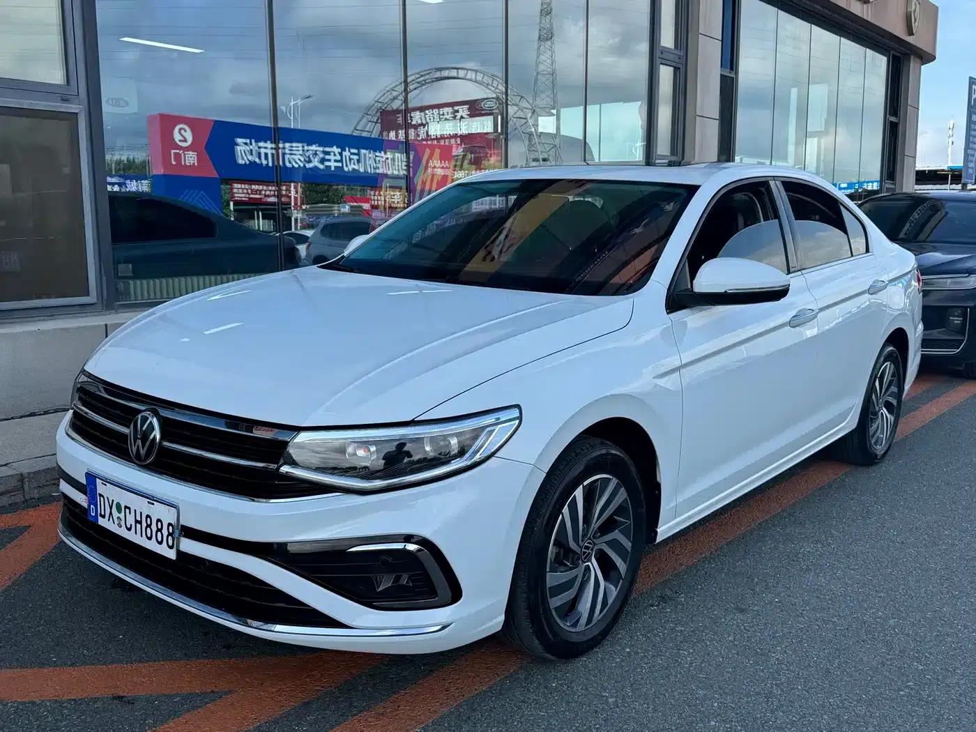 2023 Volkswagen Bora 200TSI DSG Smart Edition — миниатюра 1