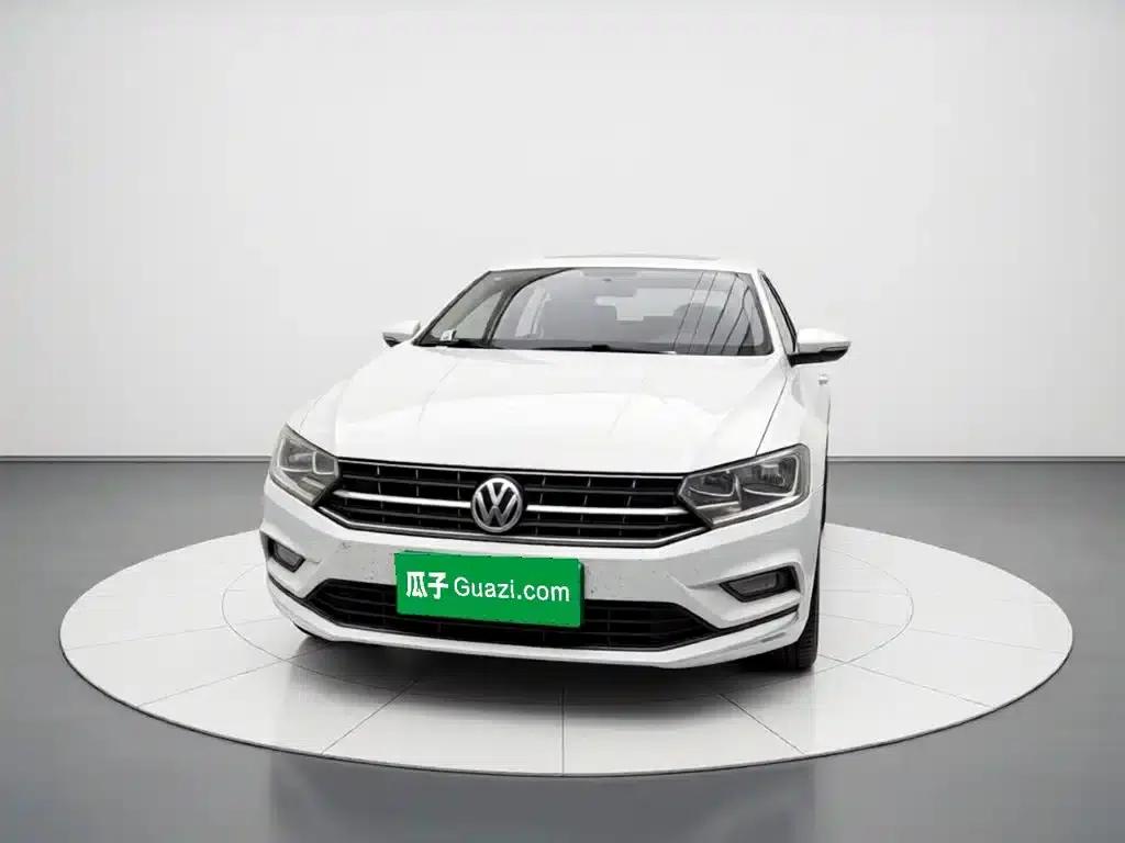 2016 Volkswagen Bora 1.6L Manual Comfort Model — миниатюра 2