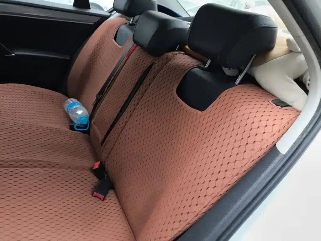 2016 Volkswagen Bora 1.6L Manual Comfort Model — миниатюра 13