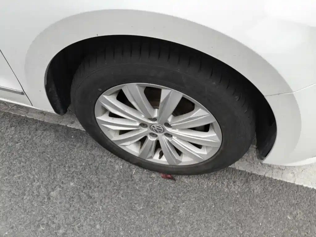 2016 Volkswagen Bora 1.6L Manual Comfort Model — миниатюра 26