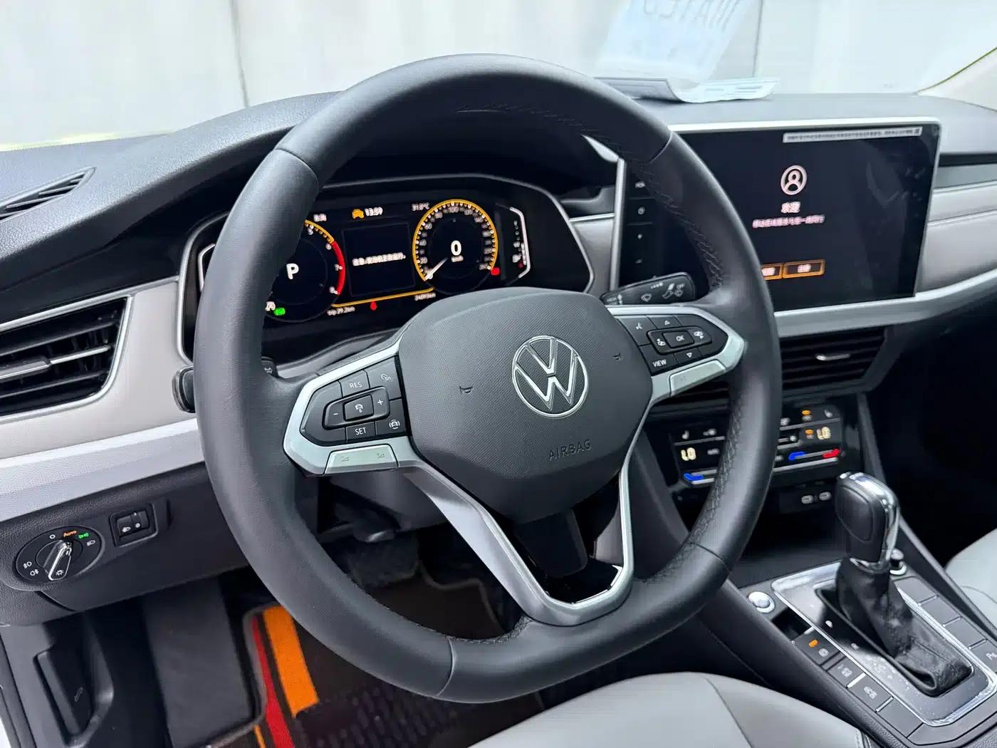 2023 Volkswagen Bora 200TSI DSG Smart PRO Edition — миниатюра 8