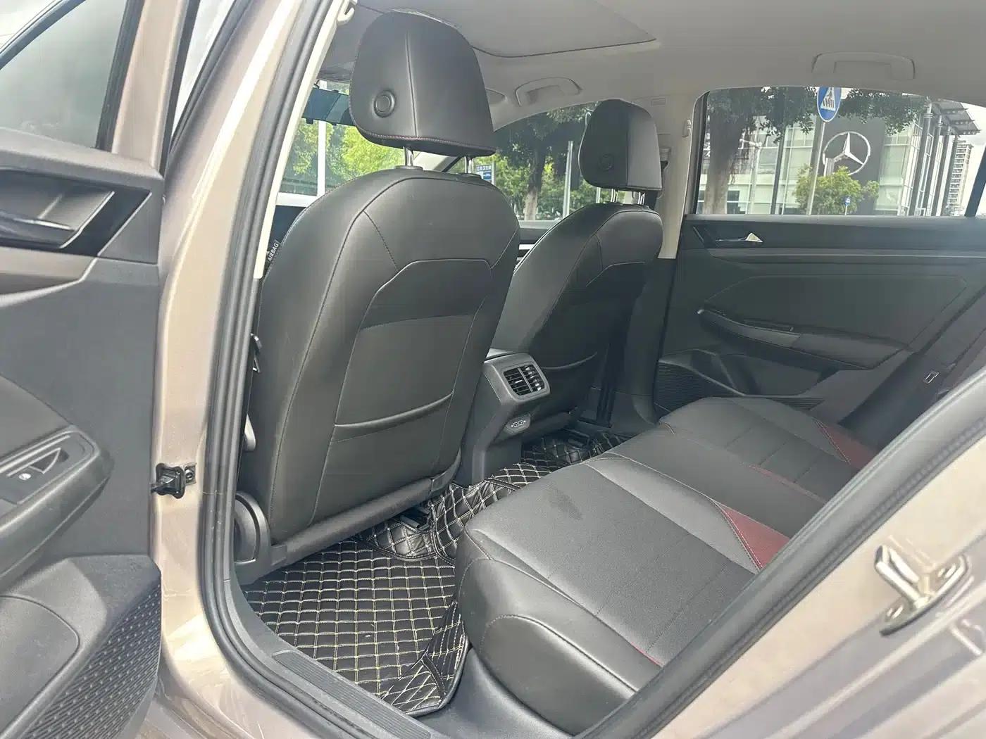 2021 Volkswagen Bora 1.5L Automatic Elite Smart Edition — миниатюра 8