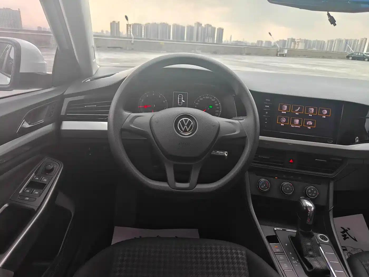 2021 Volkswagen Bora 1.5L Automatic Fashion Smart Edition — миниатюра 25