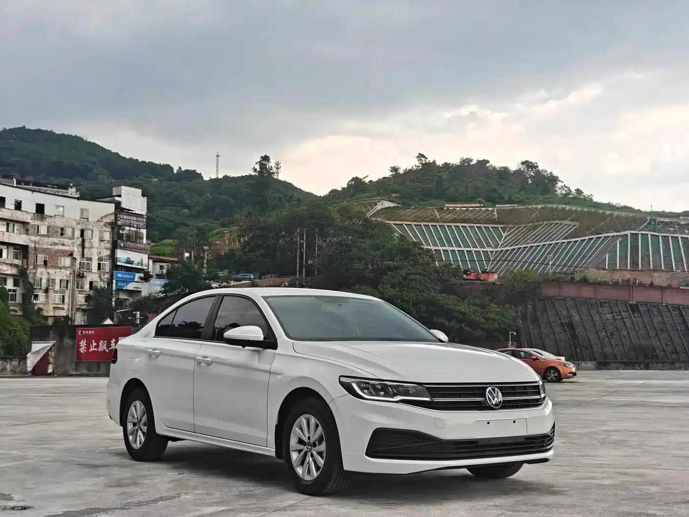 2021 Volkswagen Bora 1.5L Automatic Fashion Smart Edition — миниатюра 4