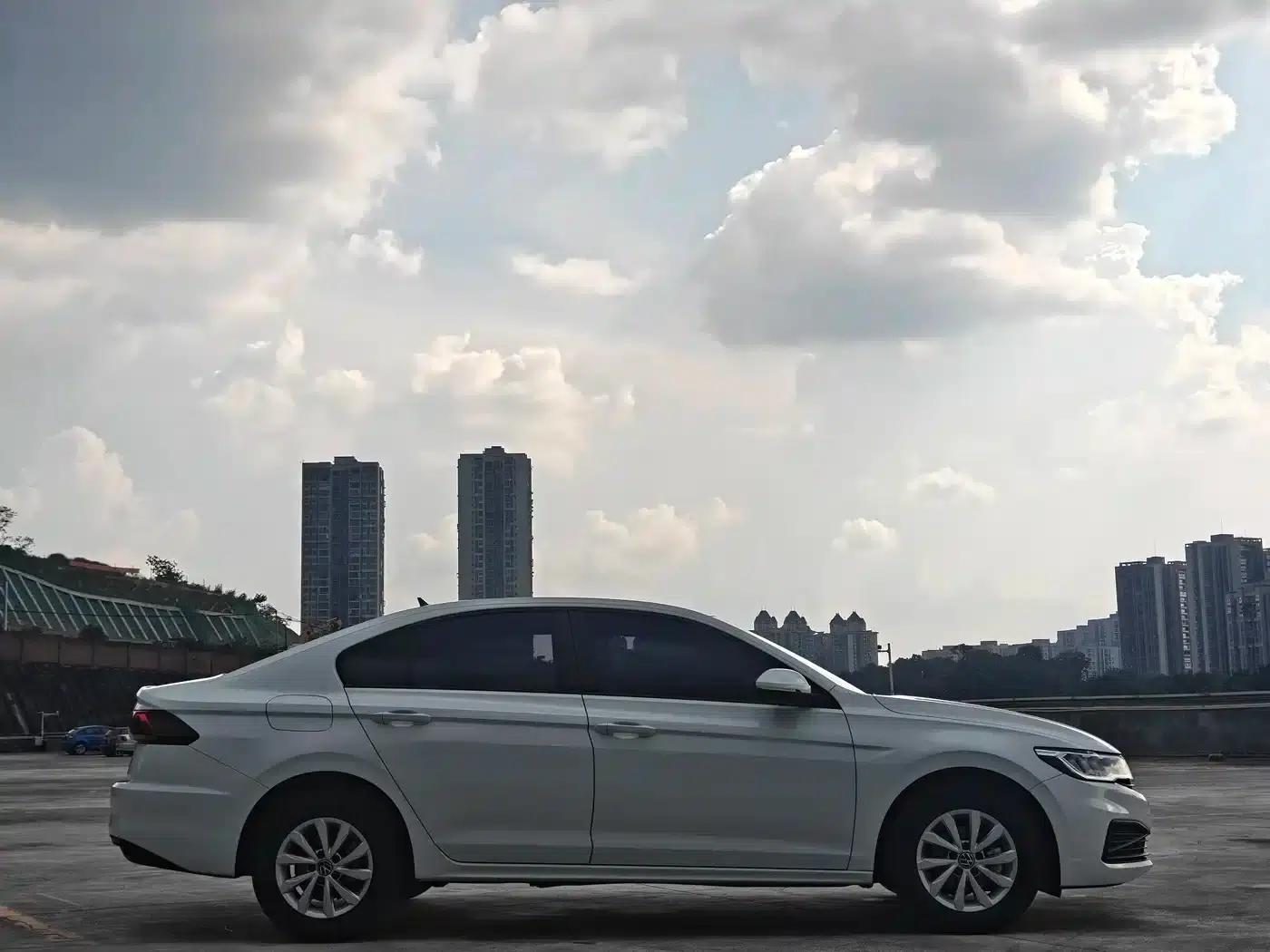 2021 Volkswagen Bora 1.5L Automatic Fashion Smart Edition — миниатюра 5