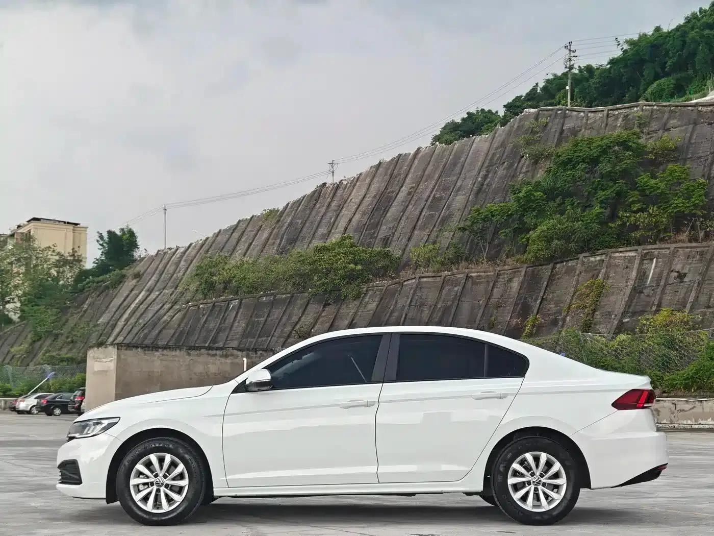2021 Volkswagen Bora 1.5L Automatic Fashion Smart Edition — миниатюра 6