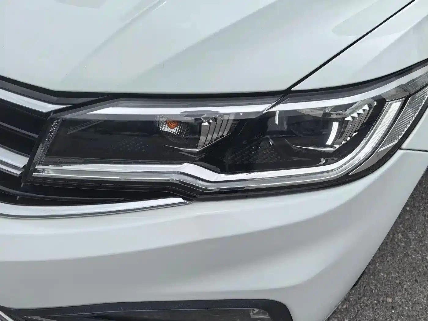 2021 Volkswagen Bora 1.5L Automatic Comfort Smart Connect Edition — миниатюра 19