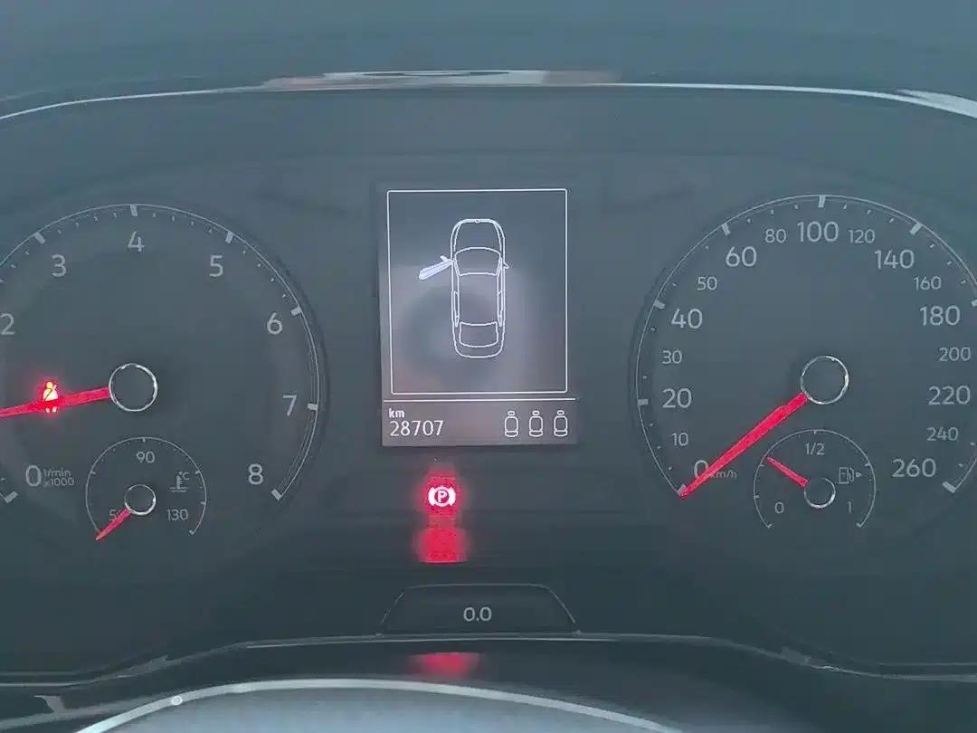 2021 Volkswagen Bora 1.5L Automatic Comfort Smart Connect Edition — миниатюра 23