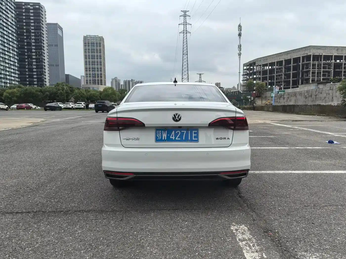 2021 Volkswagen Bora 1.5L Automatic Comfort Smart Connect Edition — миниатюра 5