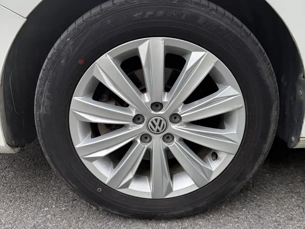 2016 Volkswagen Bora 1.6L Automatic Comfort Model — миниатюра 20