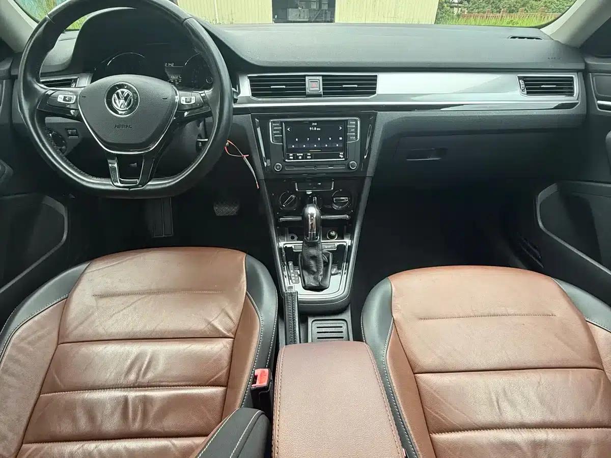 2016 Volkswagen Bora 1.6L Automatic Comfort Model — миниатюра 9