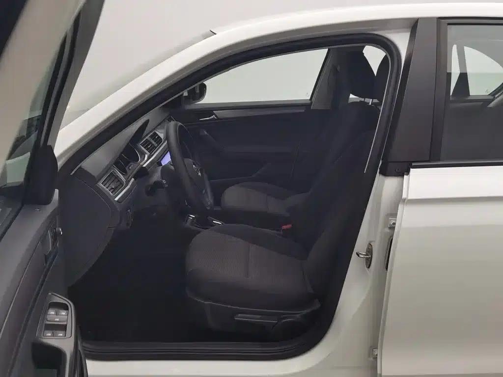 2019 Volkswagen Bora Facelift: Bora Legend 1.5L Automatic Fashion Model (China VI Emission Standard) — миниатюра 10