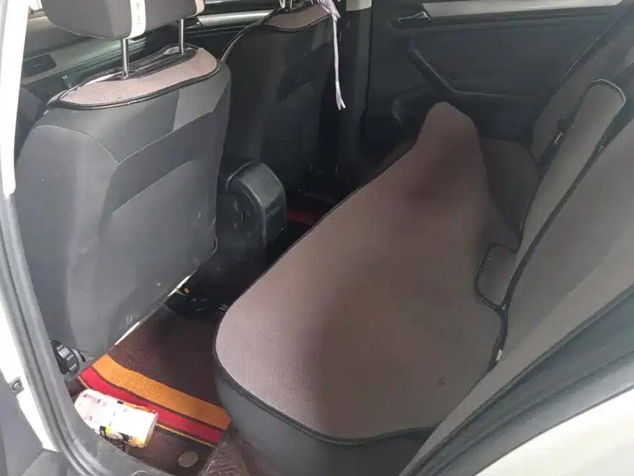 2019 Volkswagen Bora Facelift: Bora Legend 1.5L Manual Fashion Model (China VI Emission Standard) — миниатюра 11