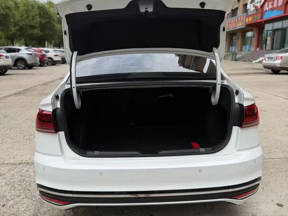 2023 Volkswagen Bora 200TSI DSG Smart PRO Edition — миниатюра 14