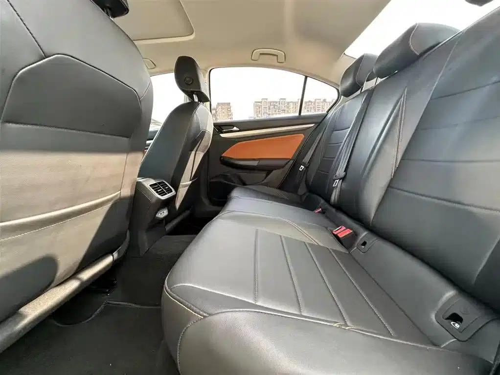 2023 Volkswagen Bora 200TSI DSG Smart Edition — миниатюра 9