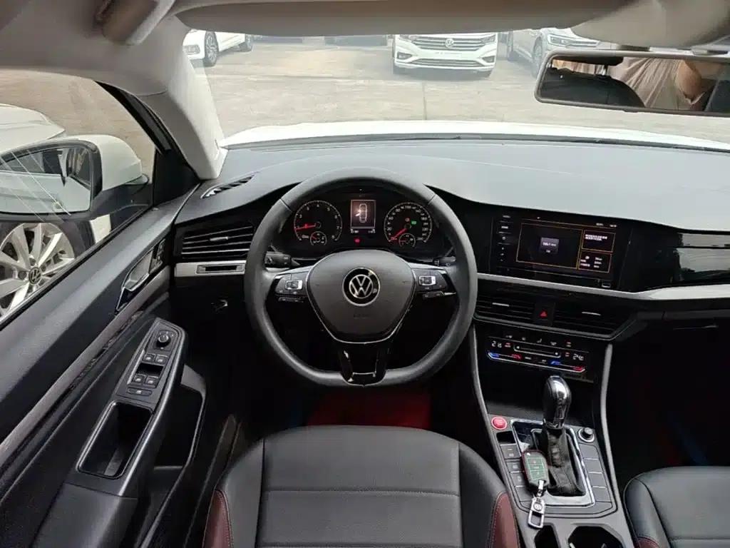 2021 Volkswagen Bora 1.5L Automatic Elite Smart Edition — миниатюра 11
