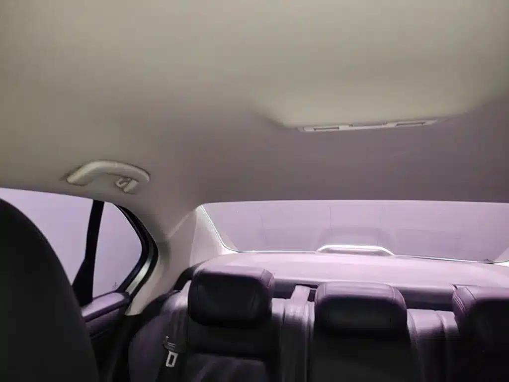 2017 Volkswagen Bora 1.6L Automatic Fashion Edition — миниатюра 18