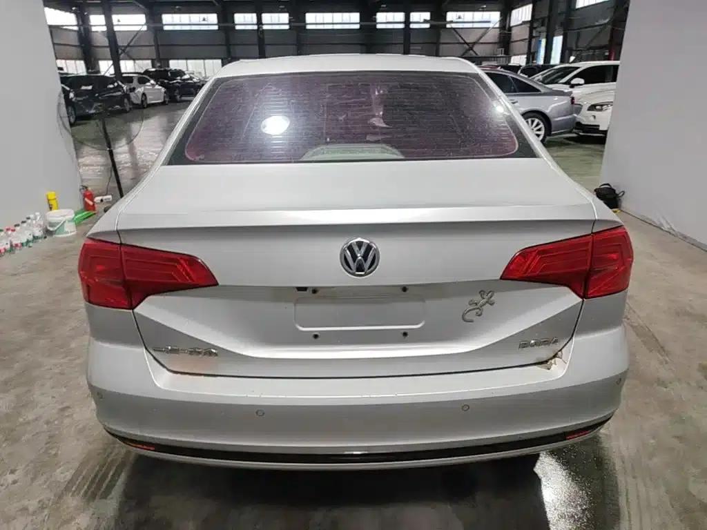 2017 Volkswagen Bora 1.6L Automatic Fashion Edition — миниатюра 6