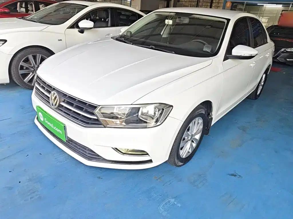 2017 Volkswagen Bora 1.6L Automatic Fashion Edition — миниатюра 2