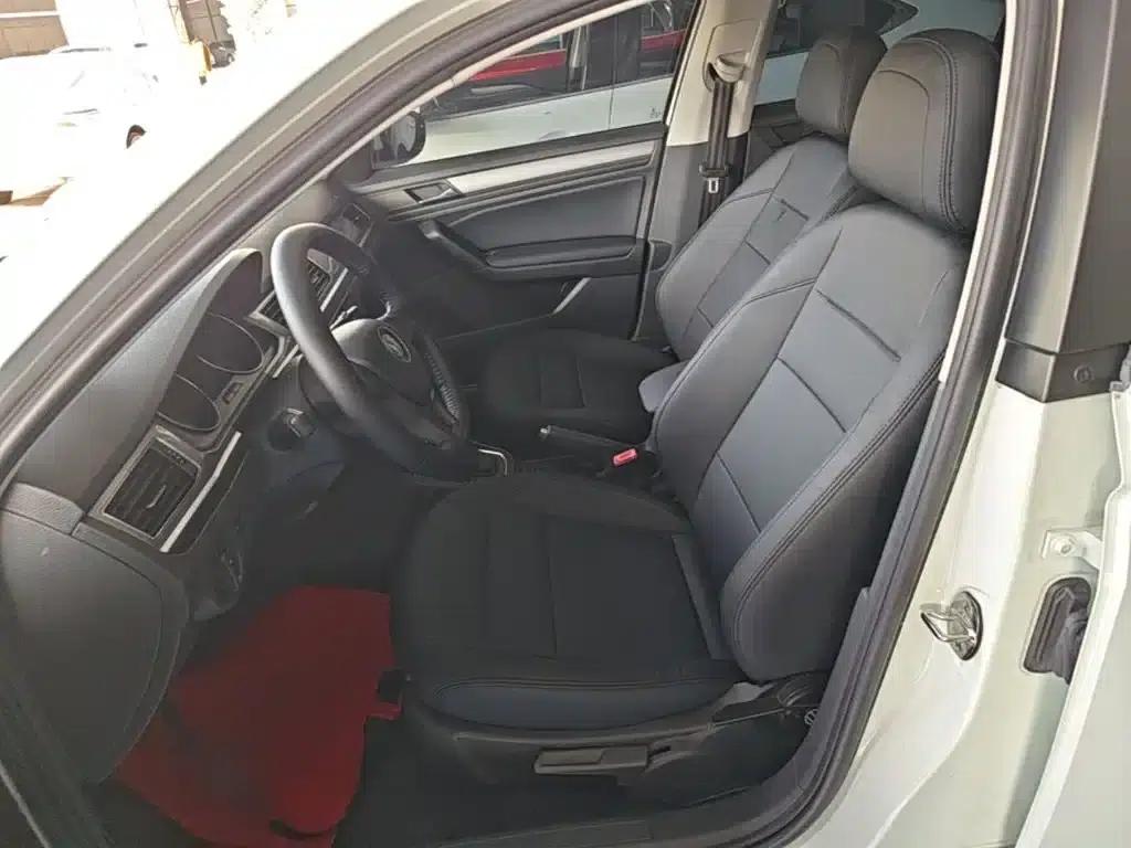 2017 Volkswagen Bora 1.6L Automatic Fashion Edition — миниатюра 15