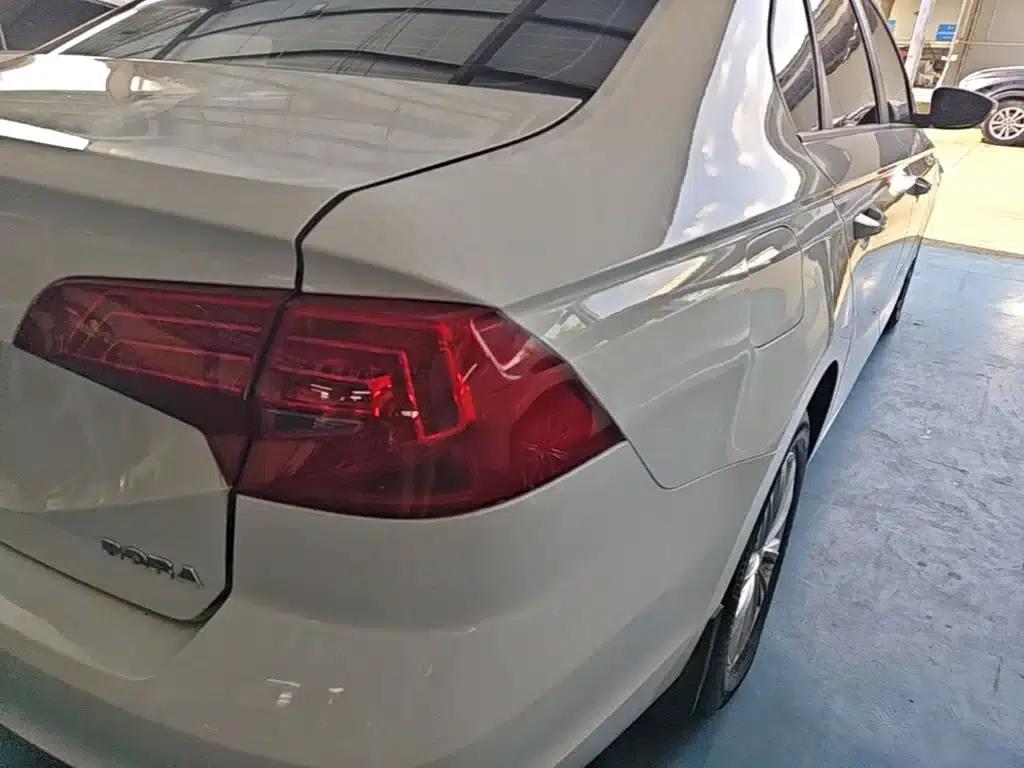 2017 Volkswagen Bora 1.6L Automatic Fashion Edition — миниатюра 8