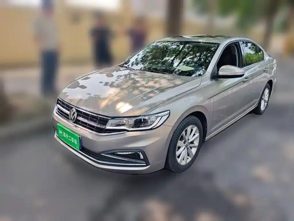 2020 Volkswagen Bora 1.5L Automatic Comfort Model — миниатюра 2