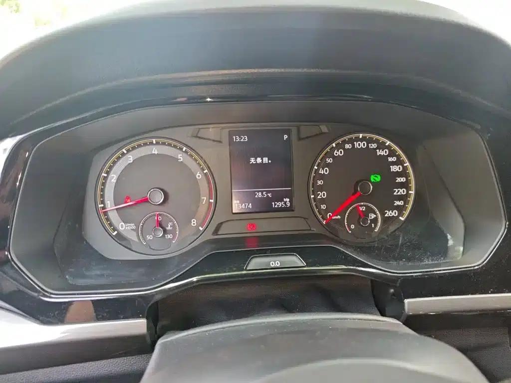 2020 Volkswagen Bora 1.5L Automatic Comfort Model — миниатюра 8