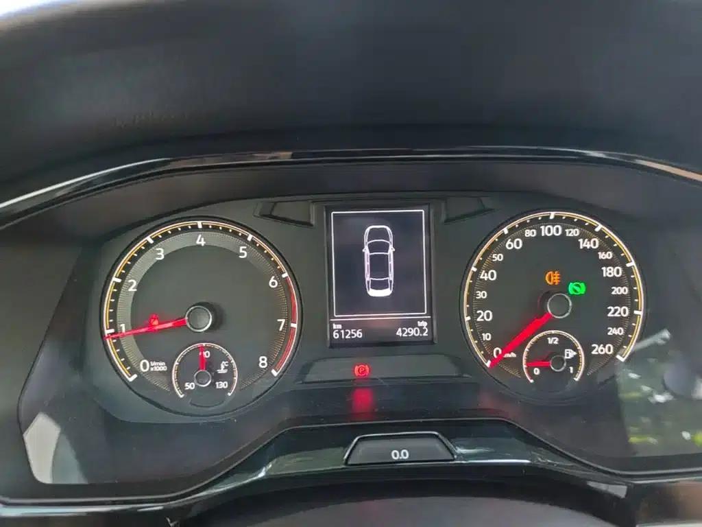 2019 Volkswagen Bora Facelift 1.5L Automatic Comfort Model (China VI Emission Standard) — миниатюра 12