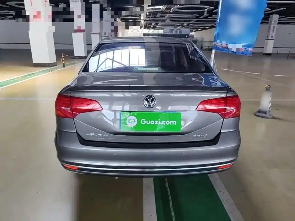2016 Volkswagen Bora 1.6L Automatic Comfort Model — миниатюра 6