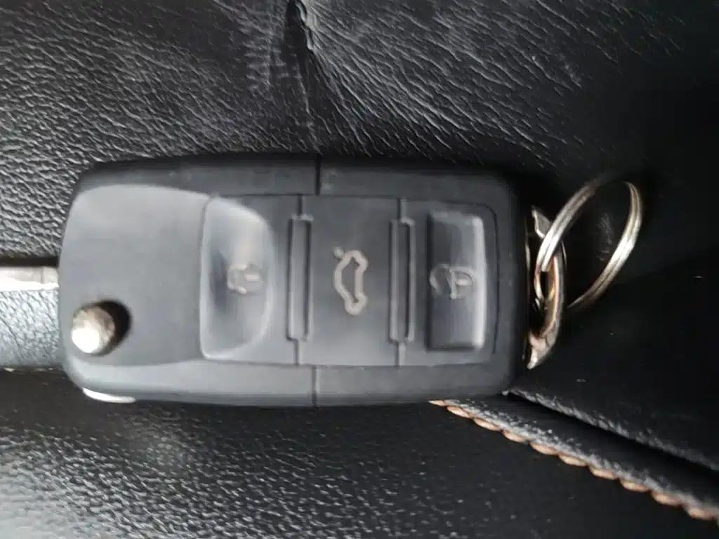 2016 Volkswagen Bora 1.6L Automatic Comfort Model — миниатюра 9