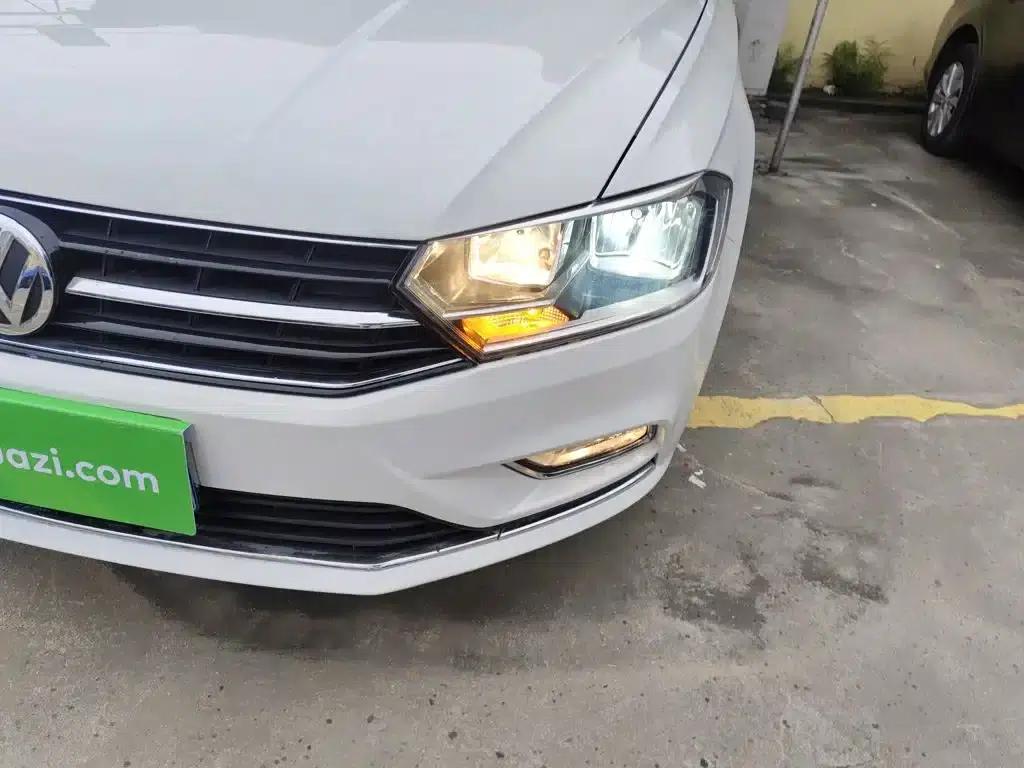 2016 Volkswagen Bora 230TSI Manual Comfort Model — миниатюра 18