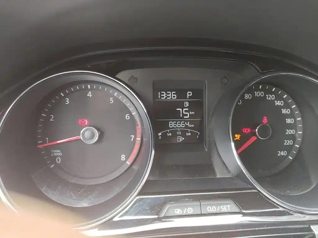 2017 Volkswagen Bora 1.6L Automatic Comfort Model — миниатюра 12