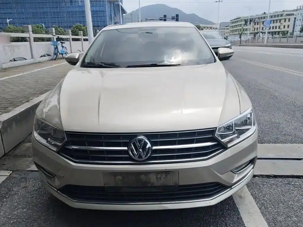 2017 Volkswagen Bora 1.6L Automatic Comfort Model — миниатюра 3