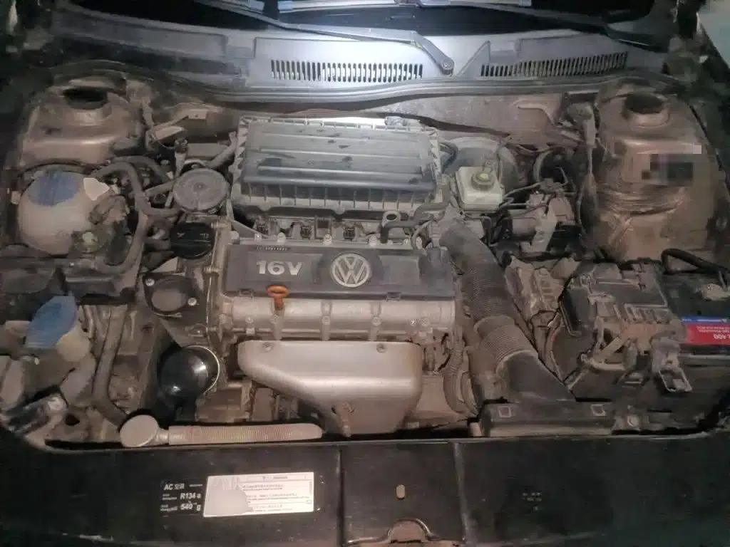 2014 Volkswagen Bora 1.6L Automatic Comfort Model — миниатюра 11