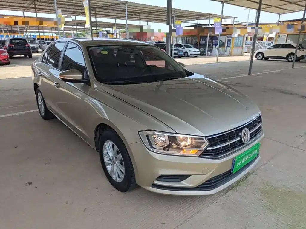 2016 Volkswagen Bora 1.6L Automatic Fashion Edition — миниатюра 4