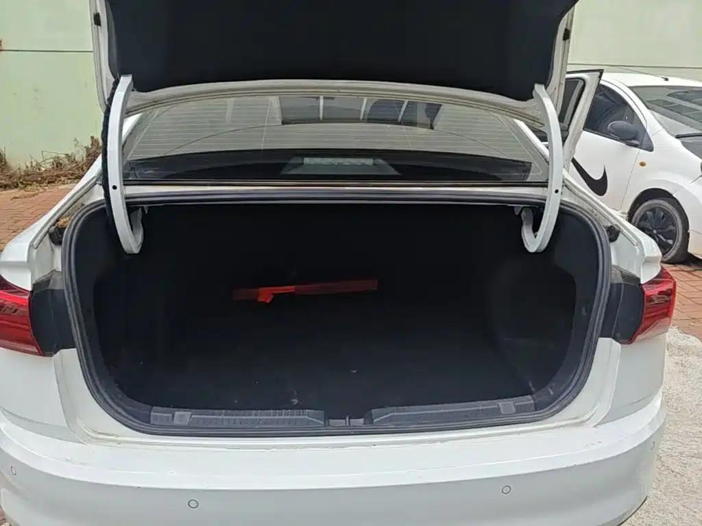 2021 Volkswagen Bora 1.5L Automatic Fashion Smart Edition — миниатюра 19
