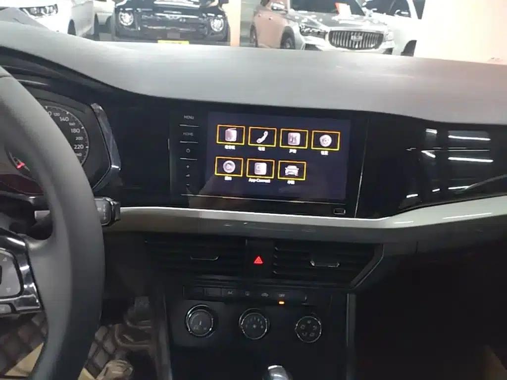 2021 Volkswagen Bora 1.5L Automatic Fashion Smart Edition — миниатюра 13